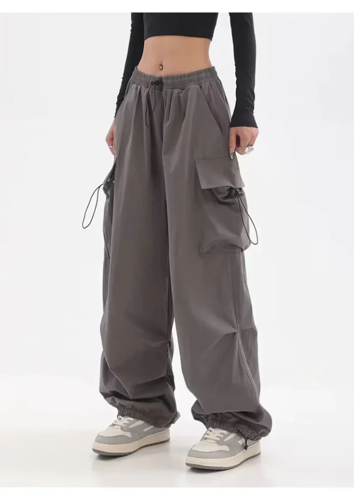 Allison cargobroek dames | Trendy broek met comfortabele pasvorm en ruime zakken
