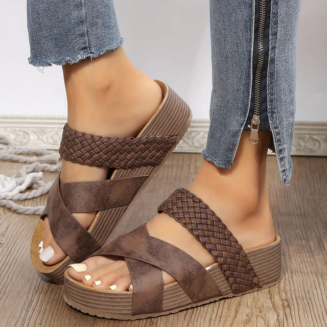 Nikki - Orthopedische zomersandalen voor dames