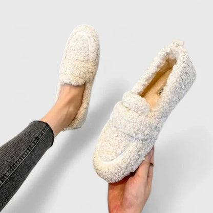 Dames Luxe Lamswollen Mocassins – Zwart, Warm en Comfortabel voor Herfst en Winter