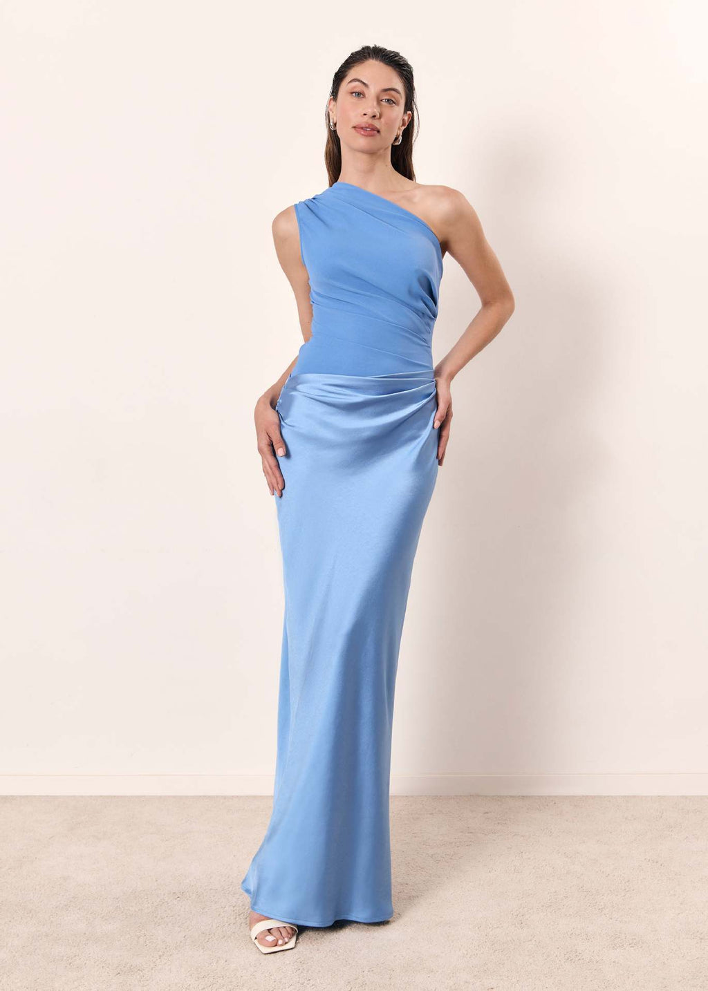 Dames One Shoulder Maxi Jurk – Effen, Comfortabel en Stijlvol