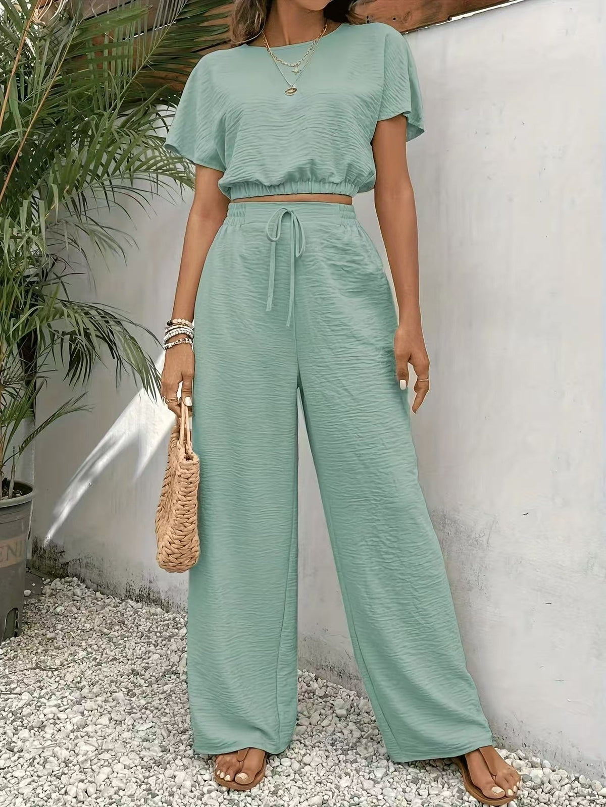Cloë | Dames Tweedelige Set – Crop Top met Batwing Mouwen en Wijde Broek met Trekkoord