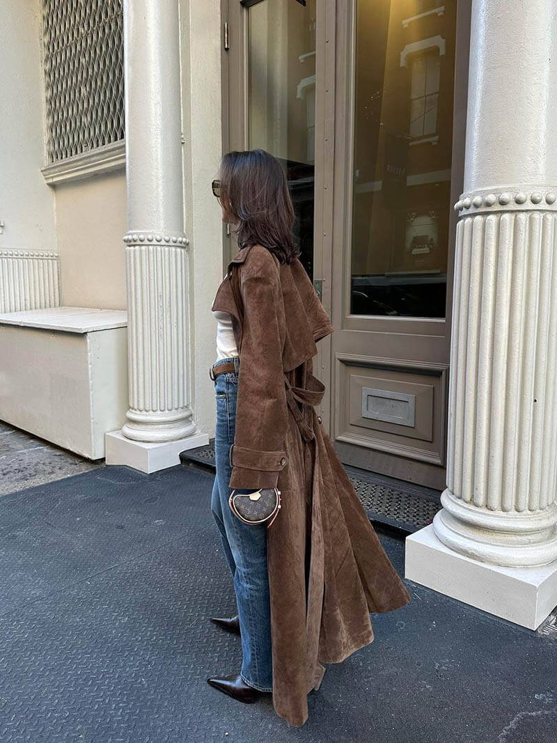 Nadine Dames Lange Suede Trenchcoat met Tailleceintuur Bruin