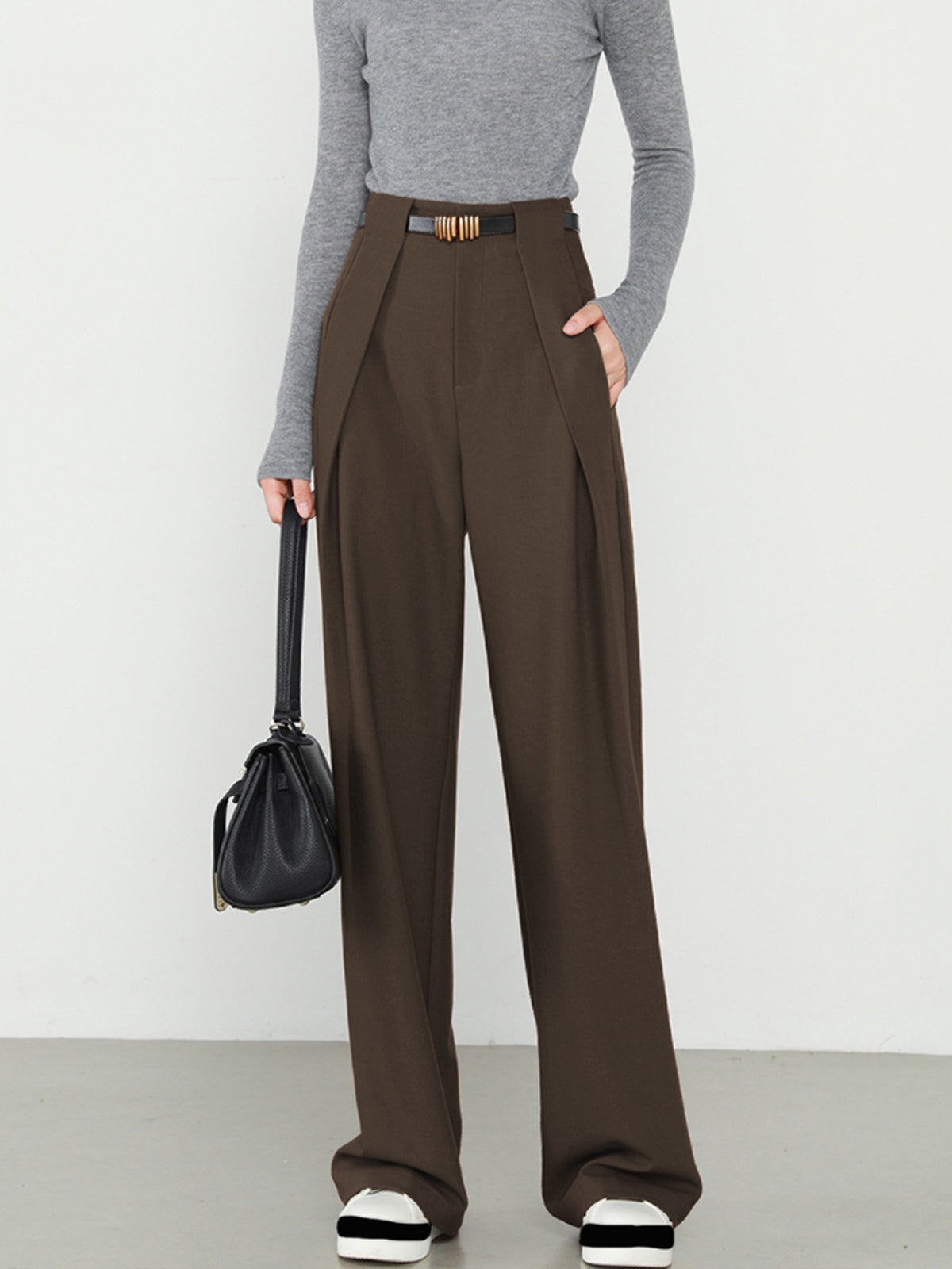 Alex | Dames rechte broek met effen design en praktische zakken