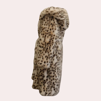 Dames Badjas – Zachte Lounge-Stijl met Capuchon en Fluweelachtige Textuur – Amelia