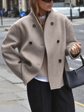 Dames oversized jas met vintage details en casual stijl