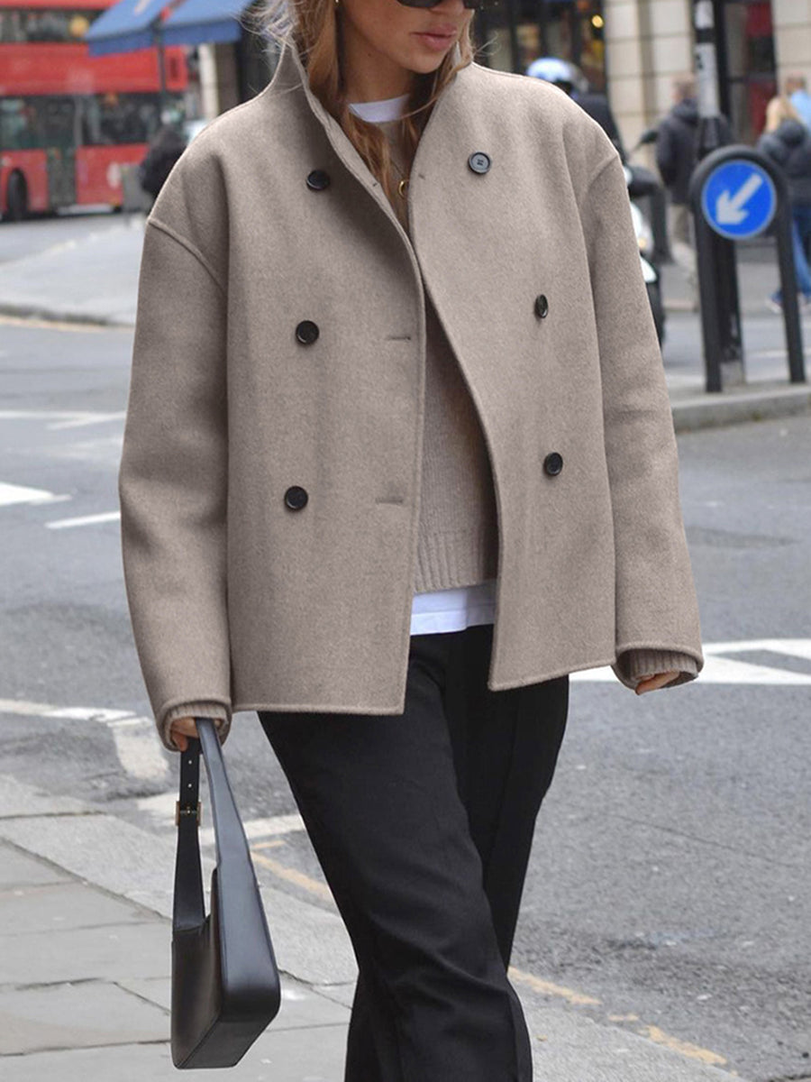Dames oversized jas met vintage details en casual stijl