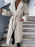 Lange Dames Winterjas met Luxe Pasvorm en Warmte