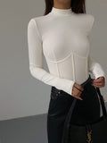 Lucy - Slimfit top met bustier vorm
